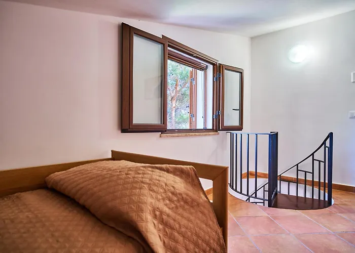 Seawoods - Nature Experience * Cefalu